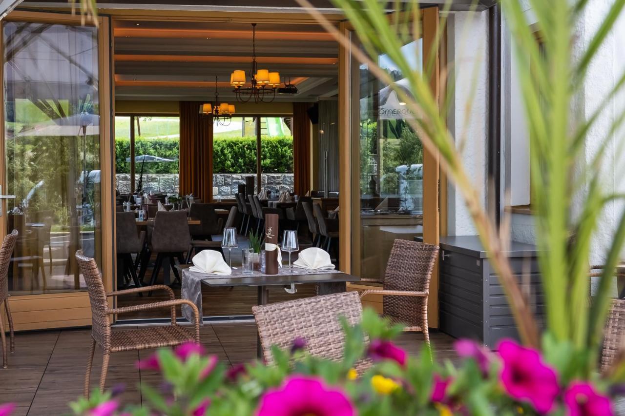 Gasthof - Restaurant Hubertushof Peilstein im Muhlviertel Bagian luar foto